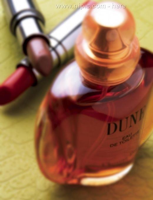 rose perfume essential