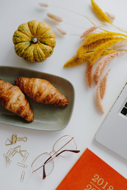 planning-new-year-with-croissants.jpg