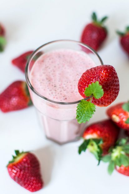 strawberry-mint-milkshake-3.jpg